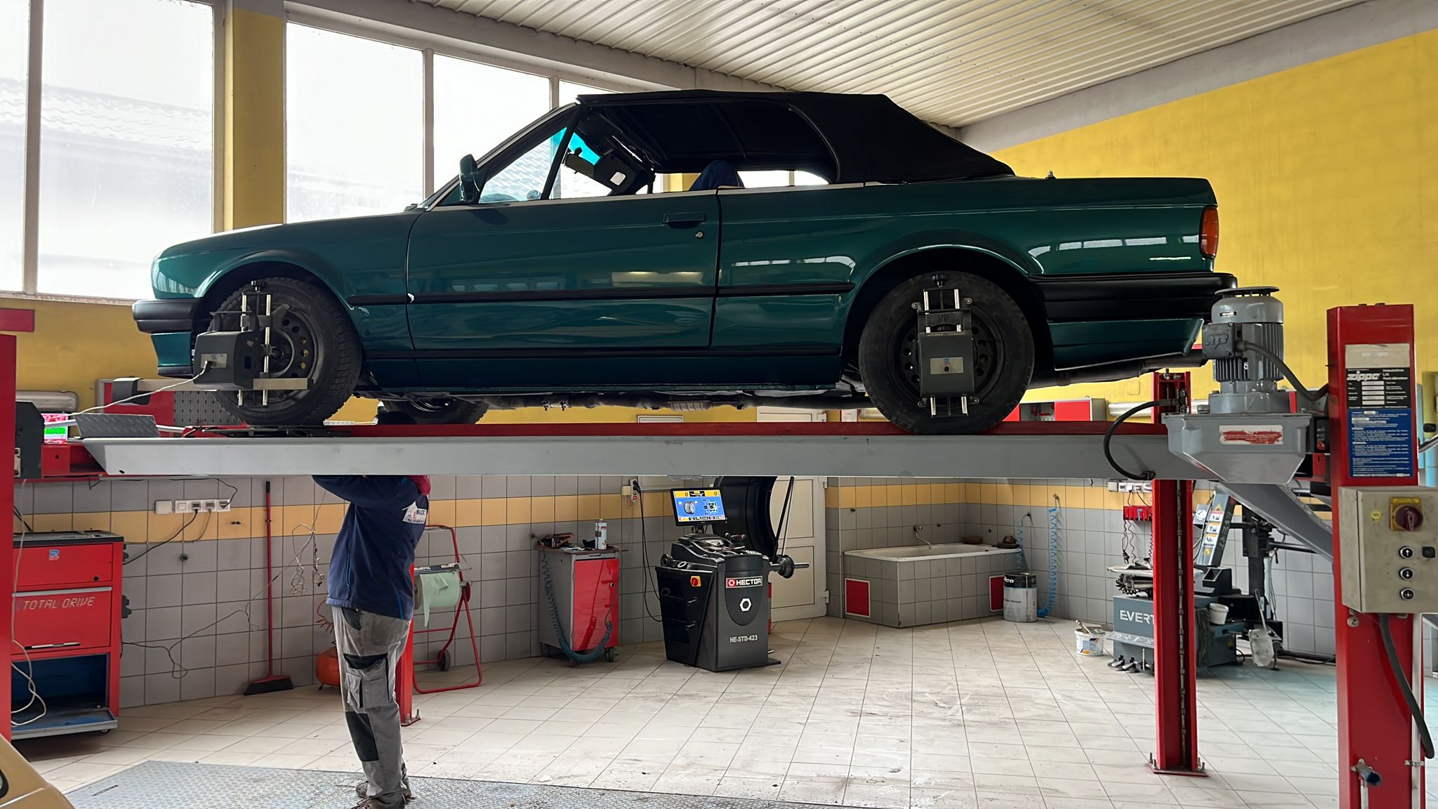 BMW E30 Cabriolet